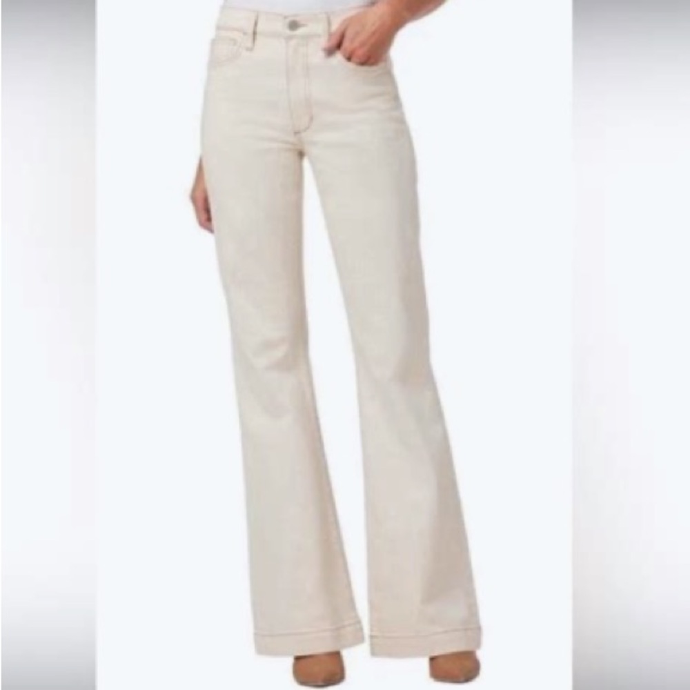 NWT Joe’s Jeans High Rise Flare Cut W32
